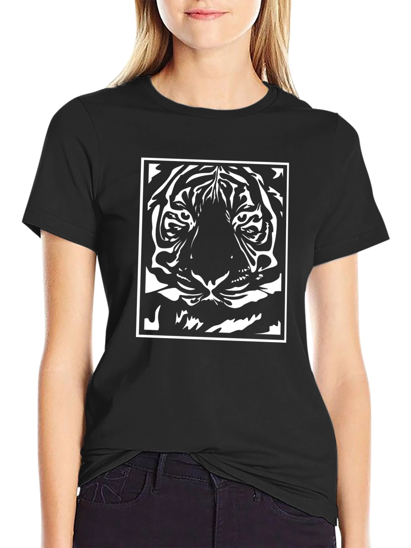 Bold Black Tiger Graphic Tee - Unique Style