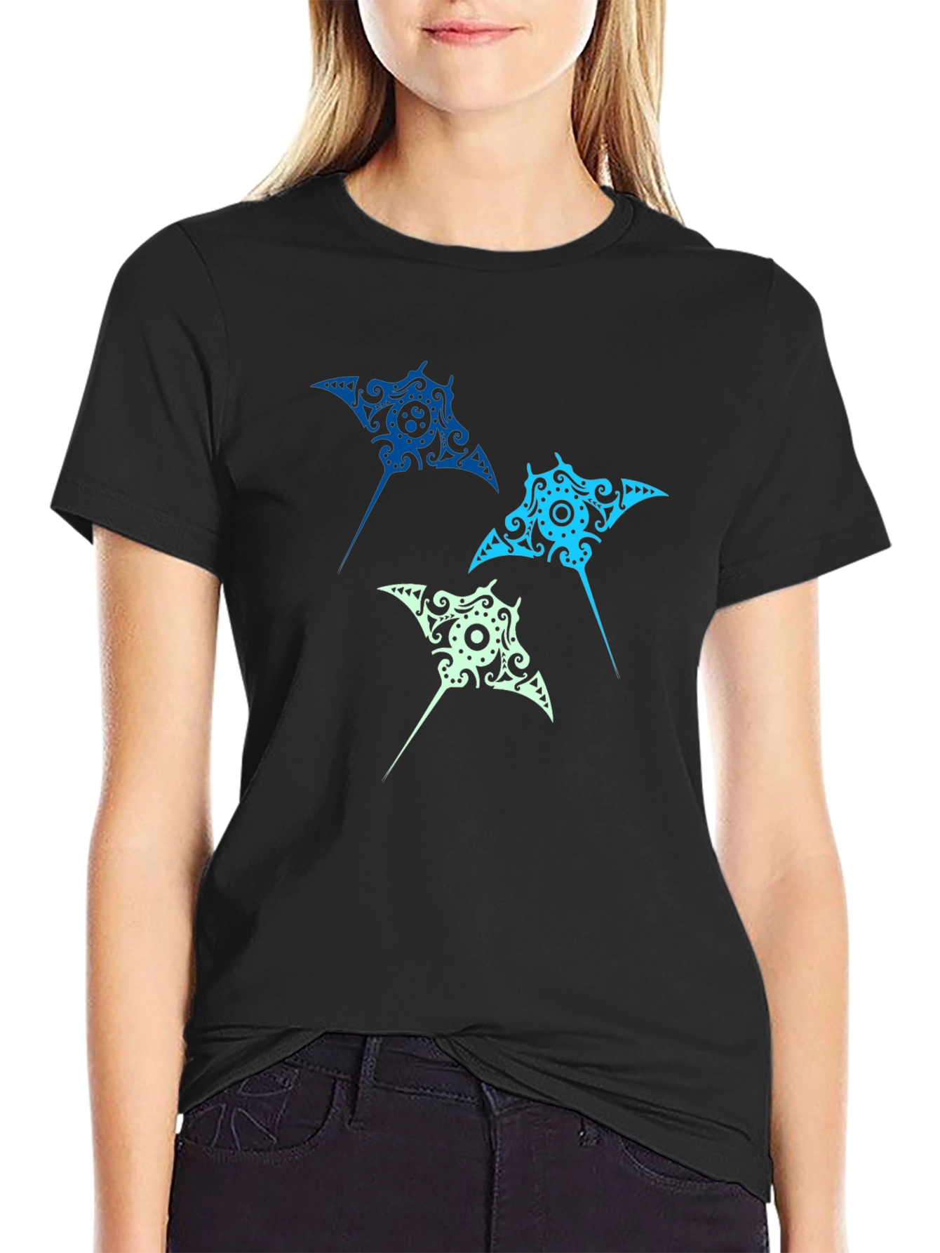 Manta Ray Graphic Tee - Cool Ocean Design T-Shirt