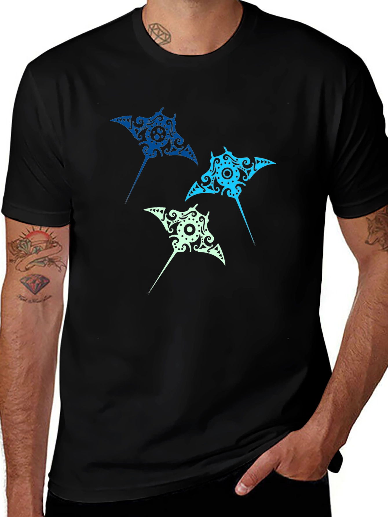 Manta Ray Graphic Tee - Cool Ocean Design T-Shirt