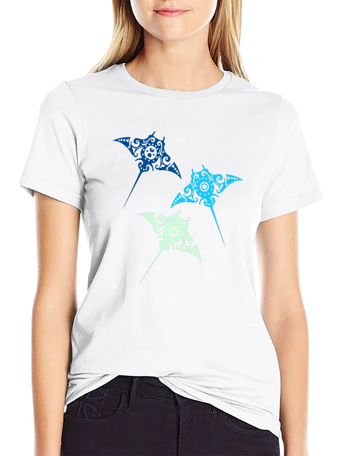 Manta Ray Graphic Tee - Cool Ocean Design T-Shirt