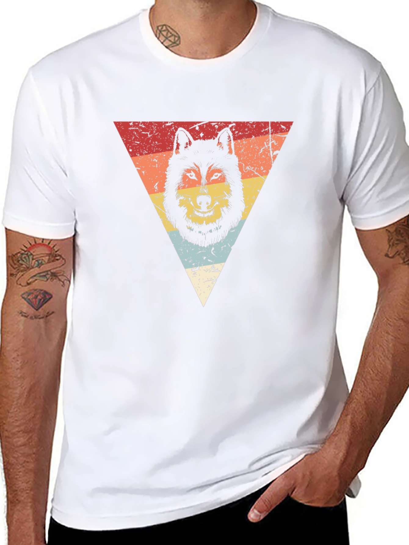 Retro Wolf Triangle Graphic Tee - Black