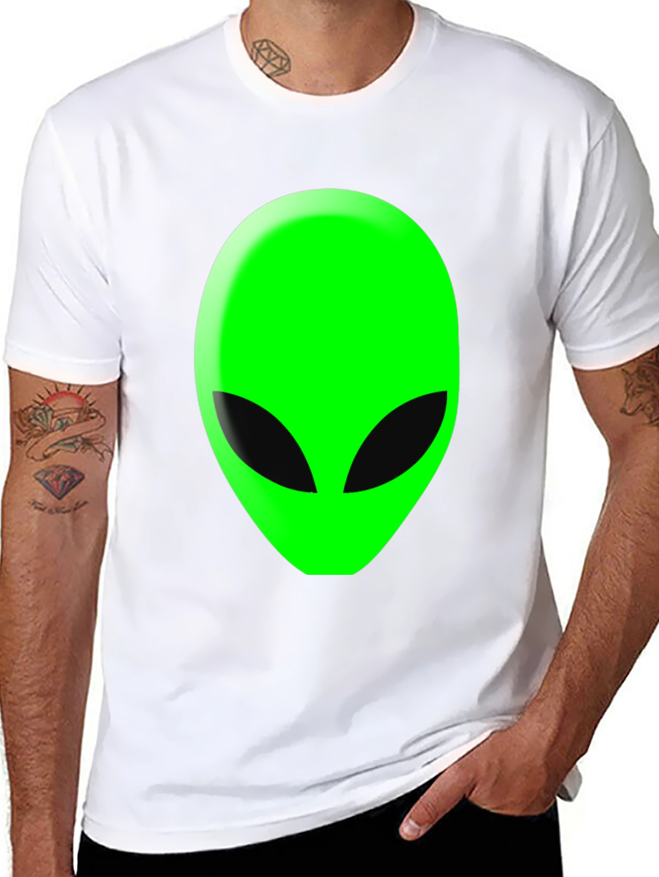 Alien Head Graphic T-Shirt - Black