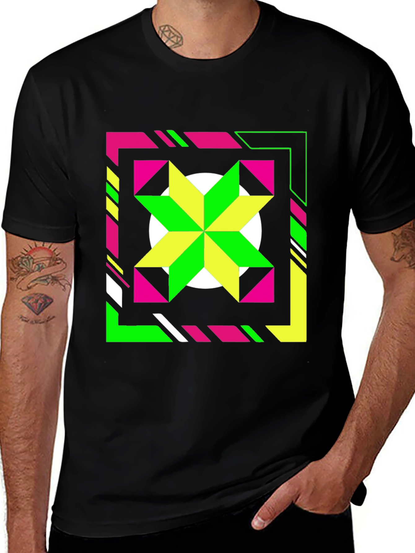 Geometric Starburst Graphic Tee - Black
