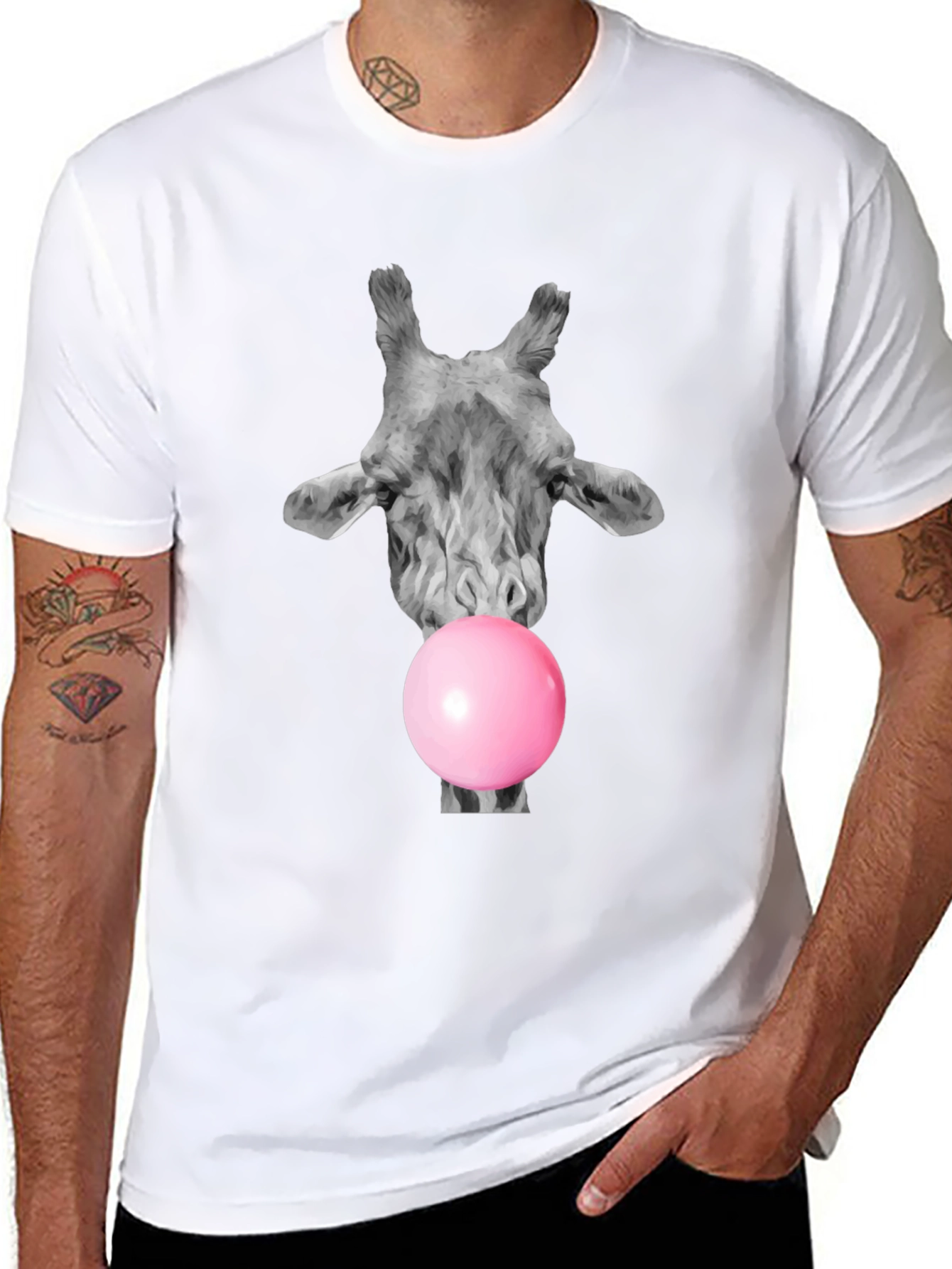 Giraffe Bubblegum T-Shirt - Black Cotton Tee
